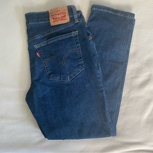 Levi’s Boyfriend Jeans
